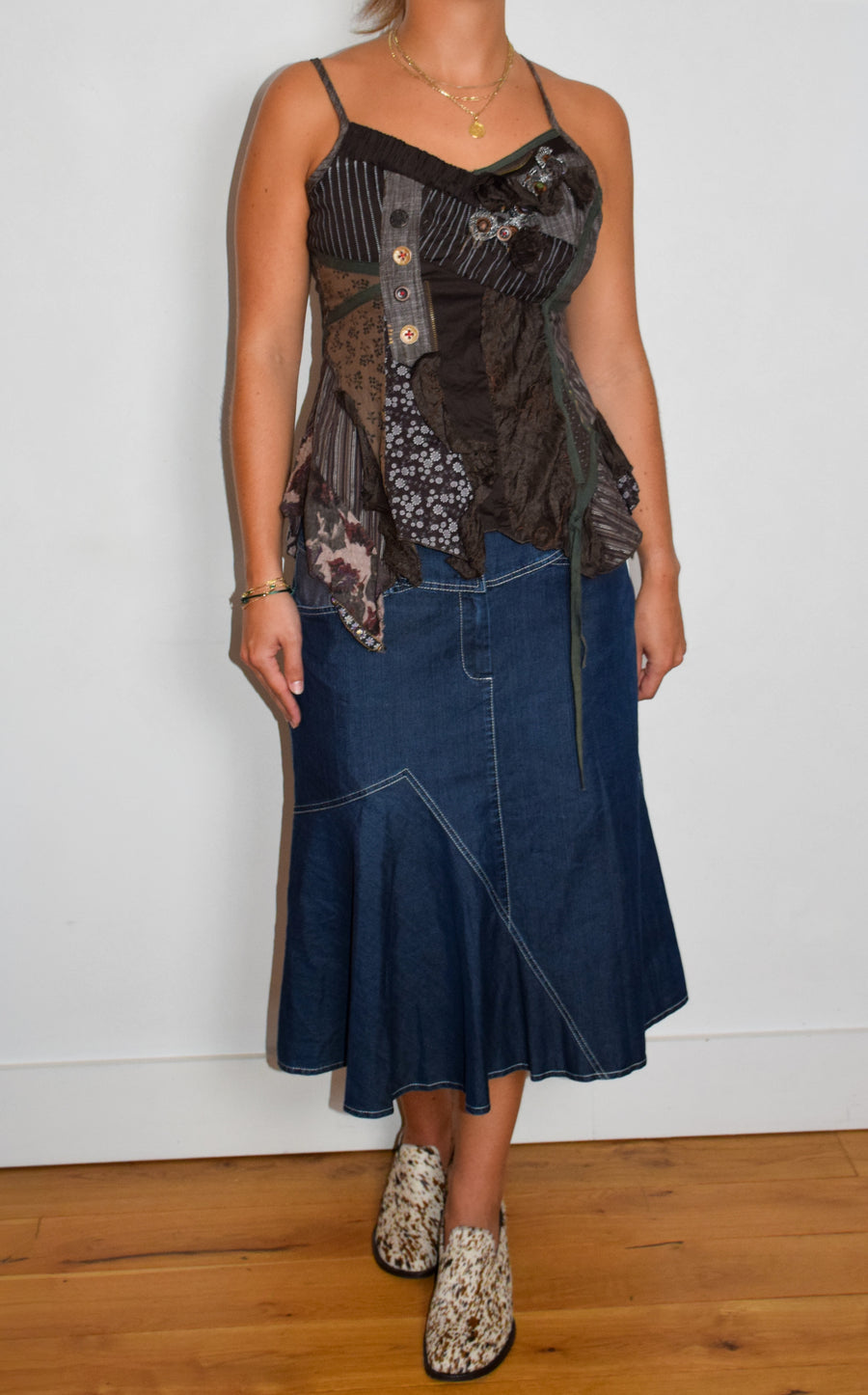 Two toned knee length denim skirt
