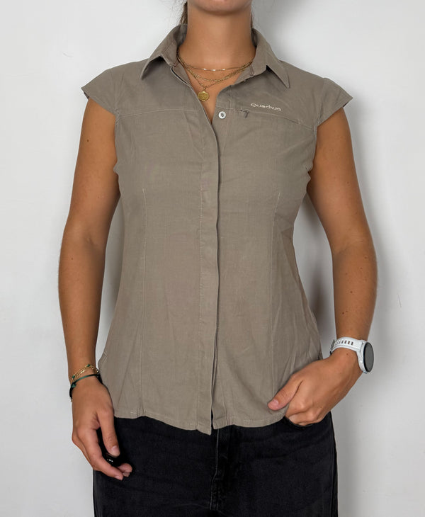Beige tshirt